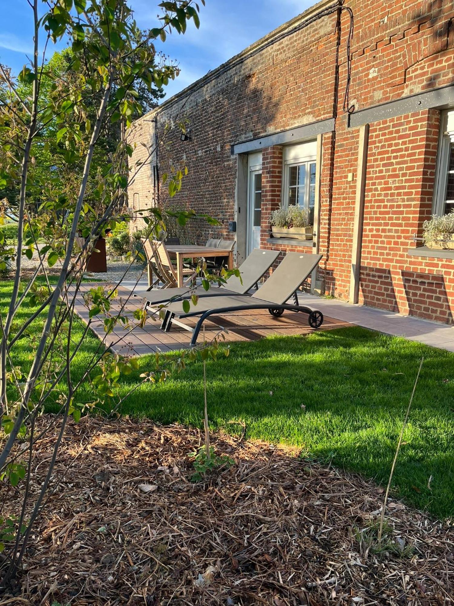 Villa Tomates Cerises A La Ferme De Sorval Selvigny Exterior foto