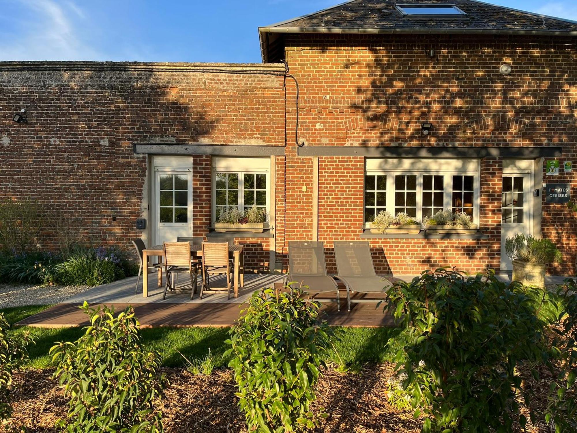 Villa Tomates Cerises A La Ferme De Sorval Selvigny Exterior foto